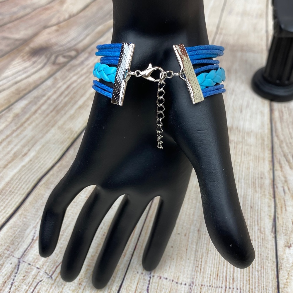Infinite Bracelet - Picture 3 of 3